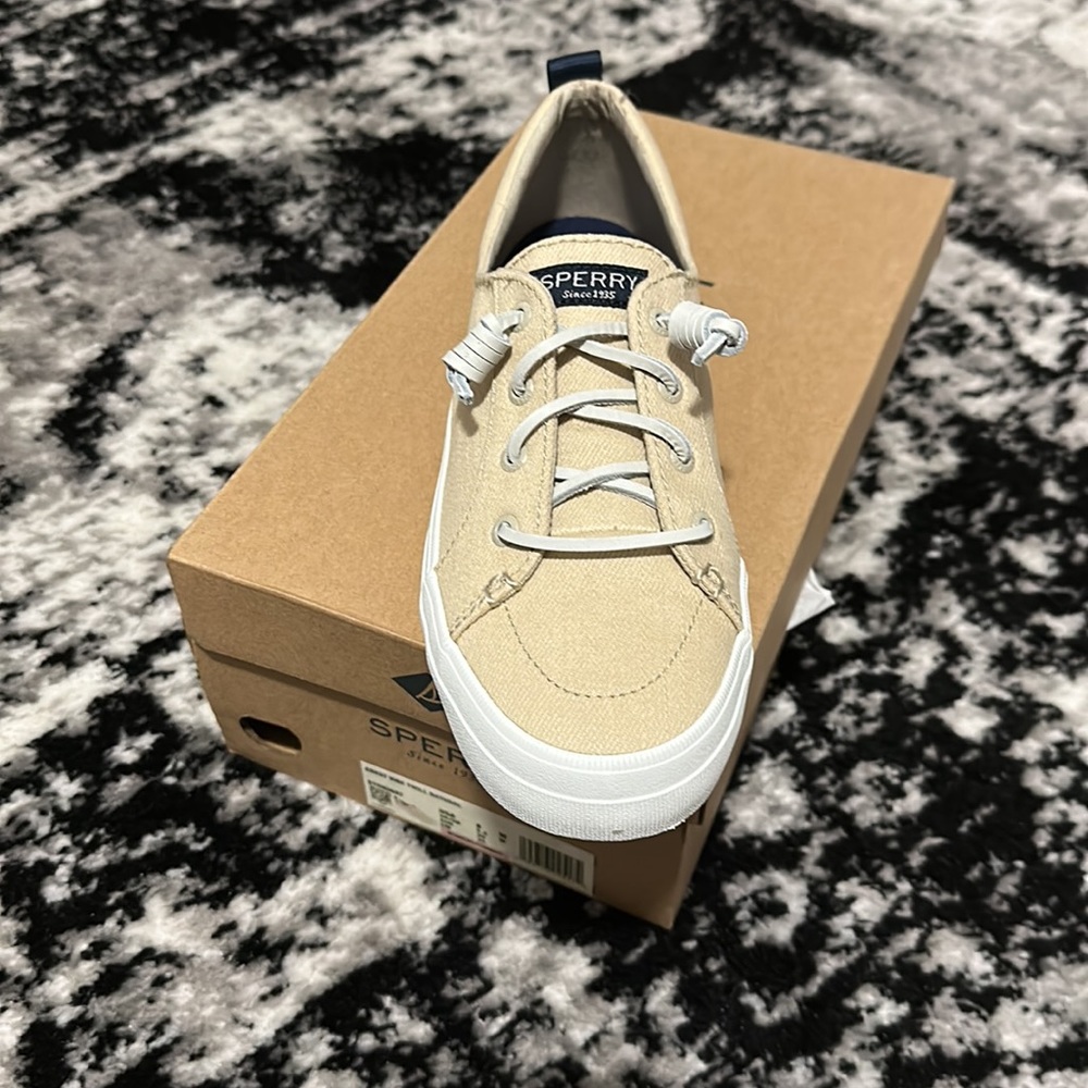 Brand New in Box Sperrys